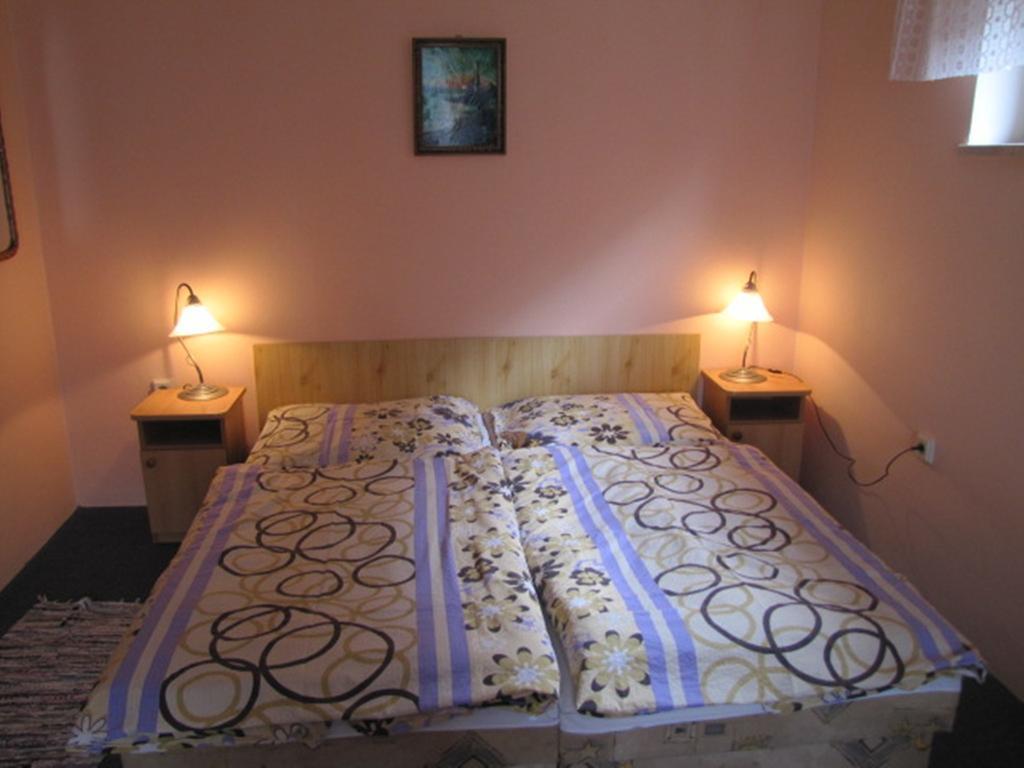 Apartamento Privát Magdalena Bešeňová Habitación foto